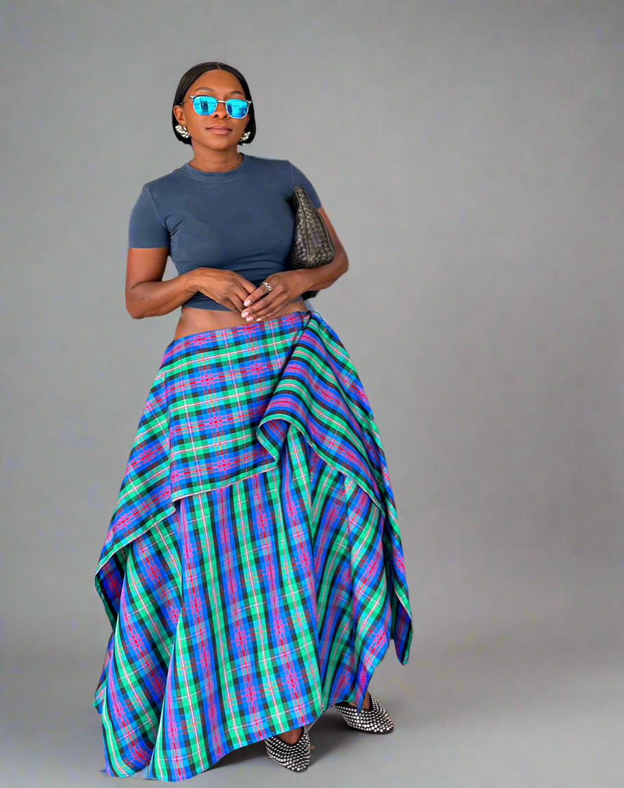 THE GEOMETRICALPLAID SKIRT