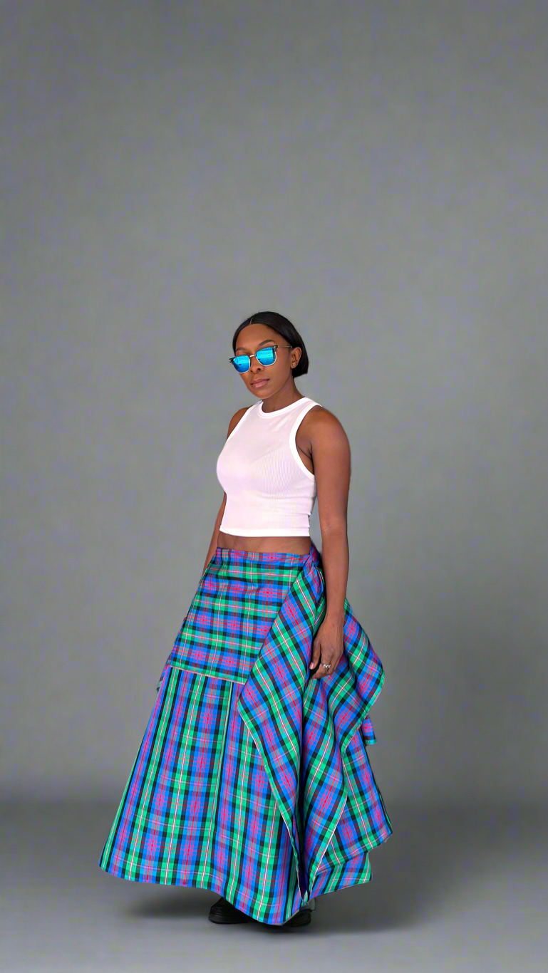 THE GEOMETRICALPLAID SKIRT