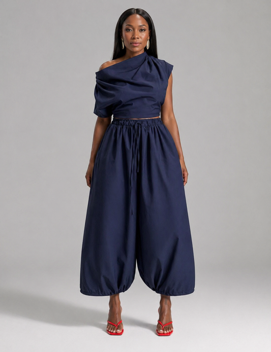 NAVY FORM ENSEMBLE -