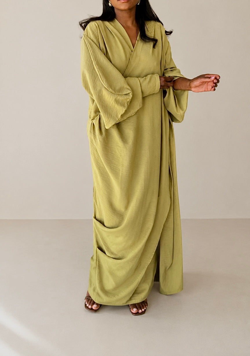 THE WRAP DRESS